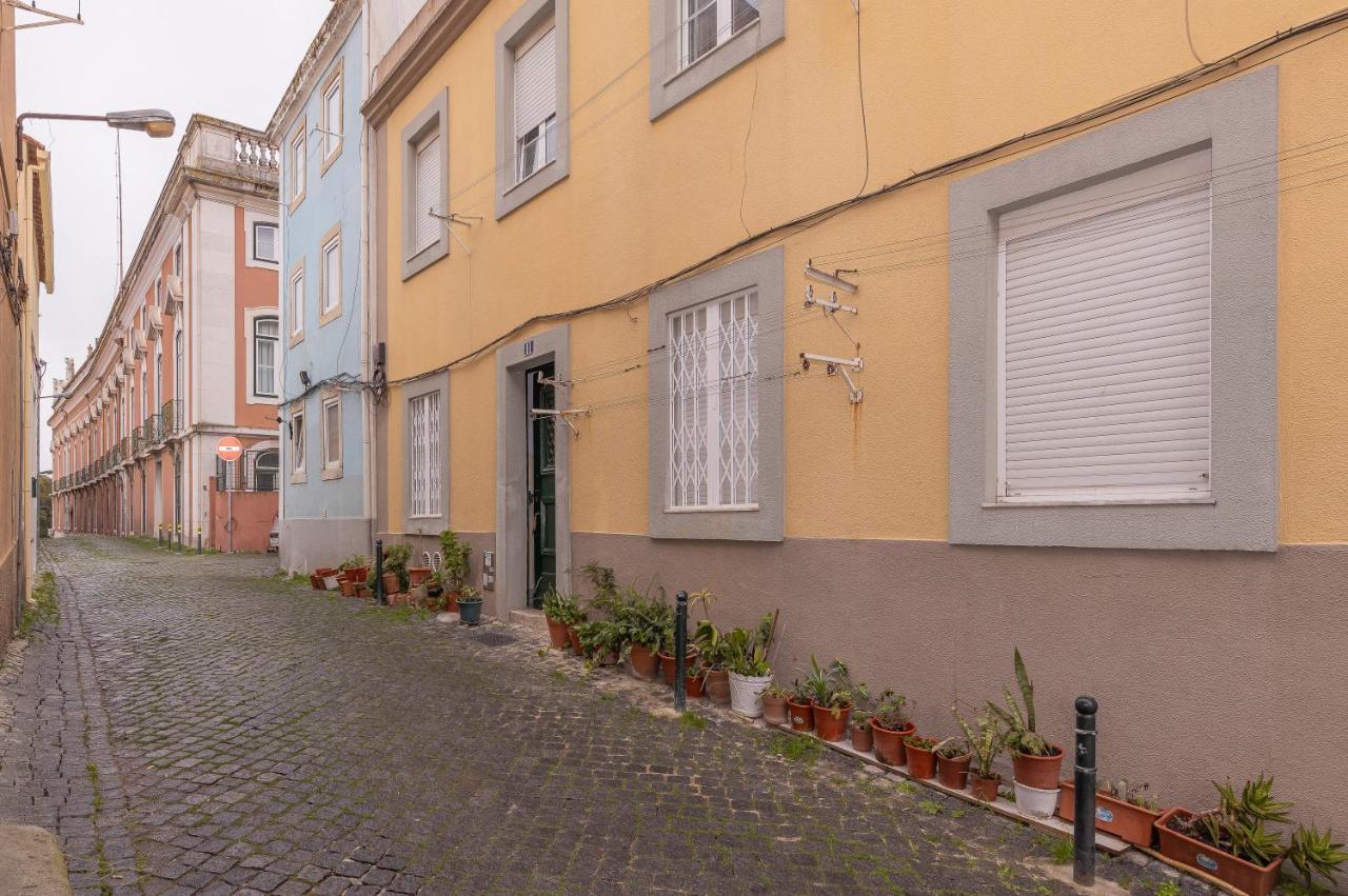 Feira Da Ladra Comfy Premium Apartment *